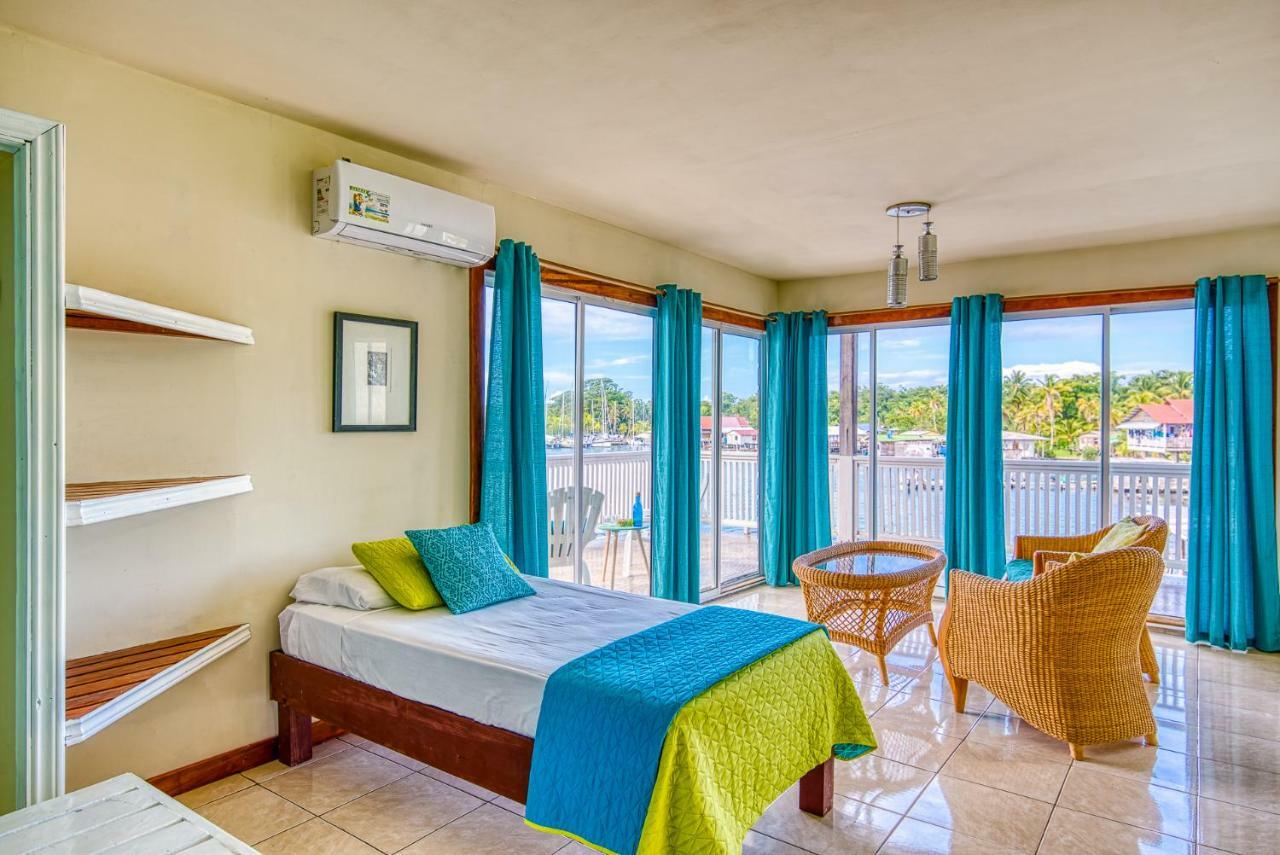Los Balcones Over The Sea Hotel Bocas del Toro Экстерьер фото