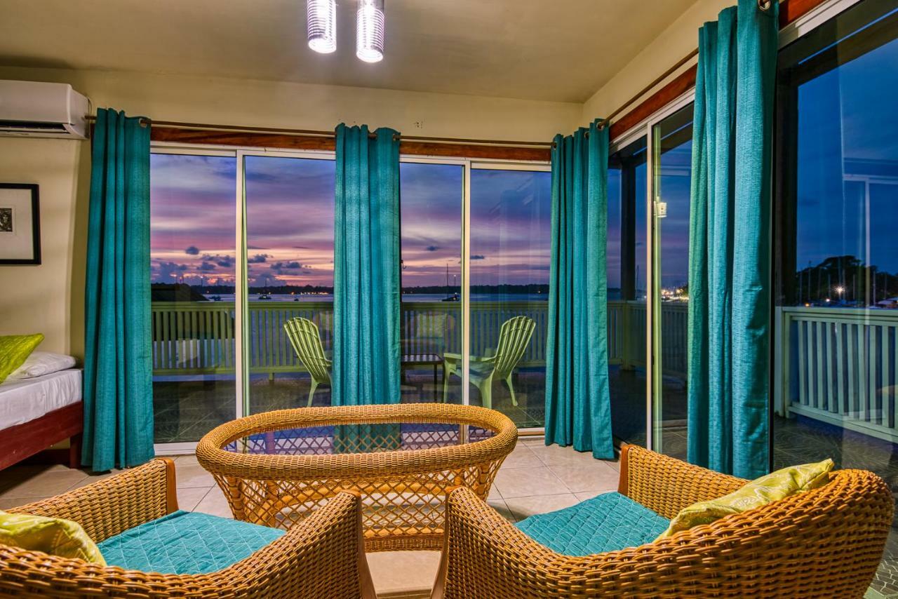 Los Balcones Over The Sea Hotel Bocas del Toro Экстерьер фото